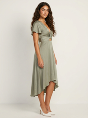 Asymmetrische midi jurk met twistdetail - Elara