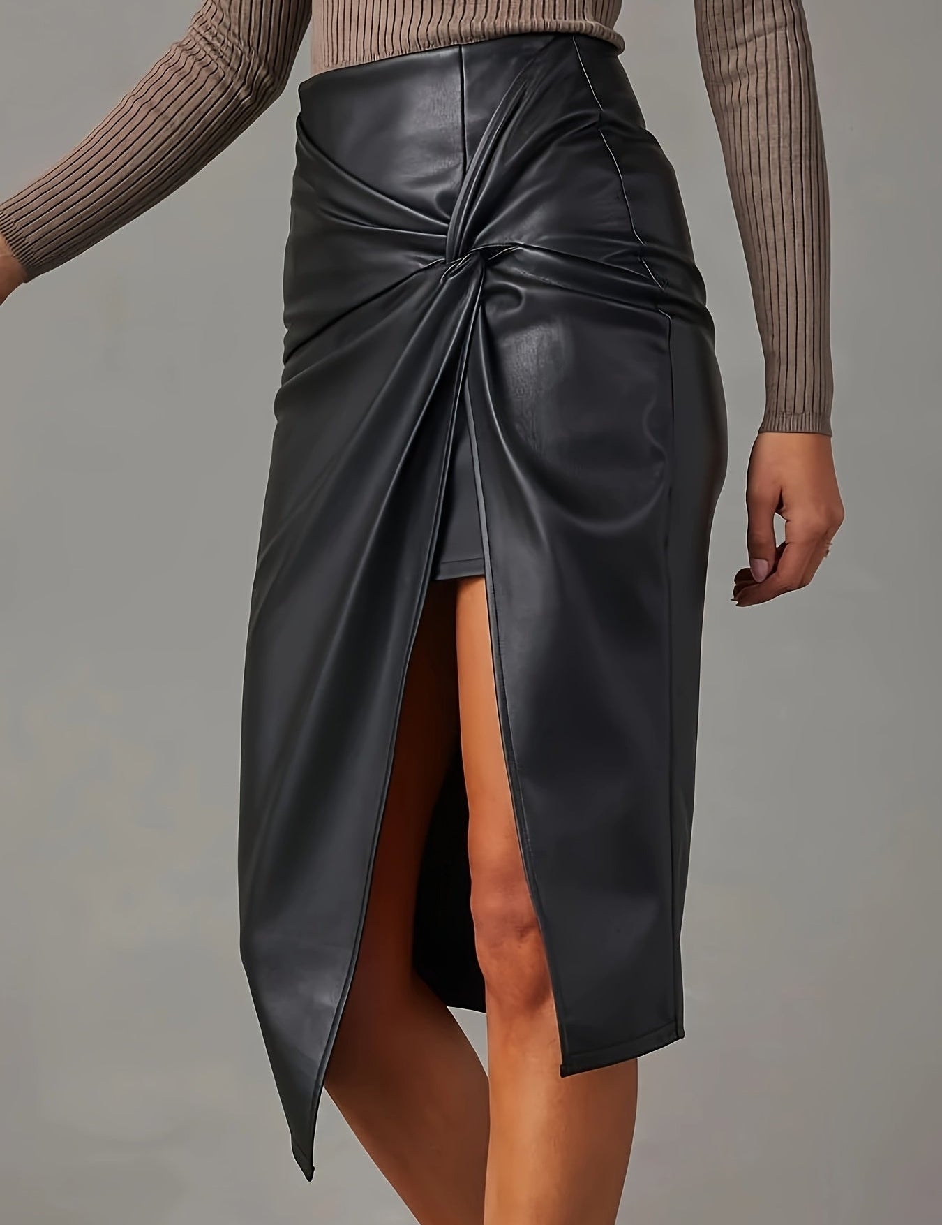 Asymmetrischeveganlerenmidirok_Aria00001.jpg