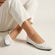 Ballerina’s met strikdetail – Mireille