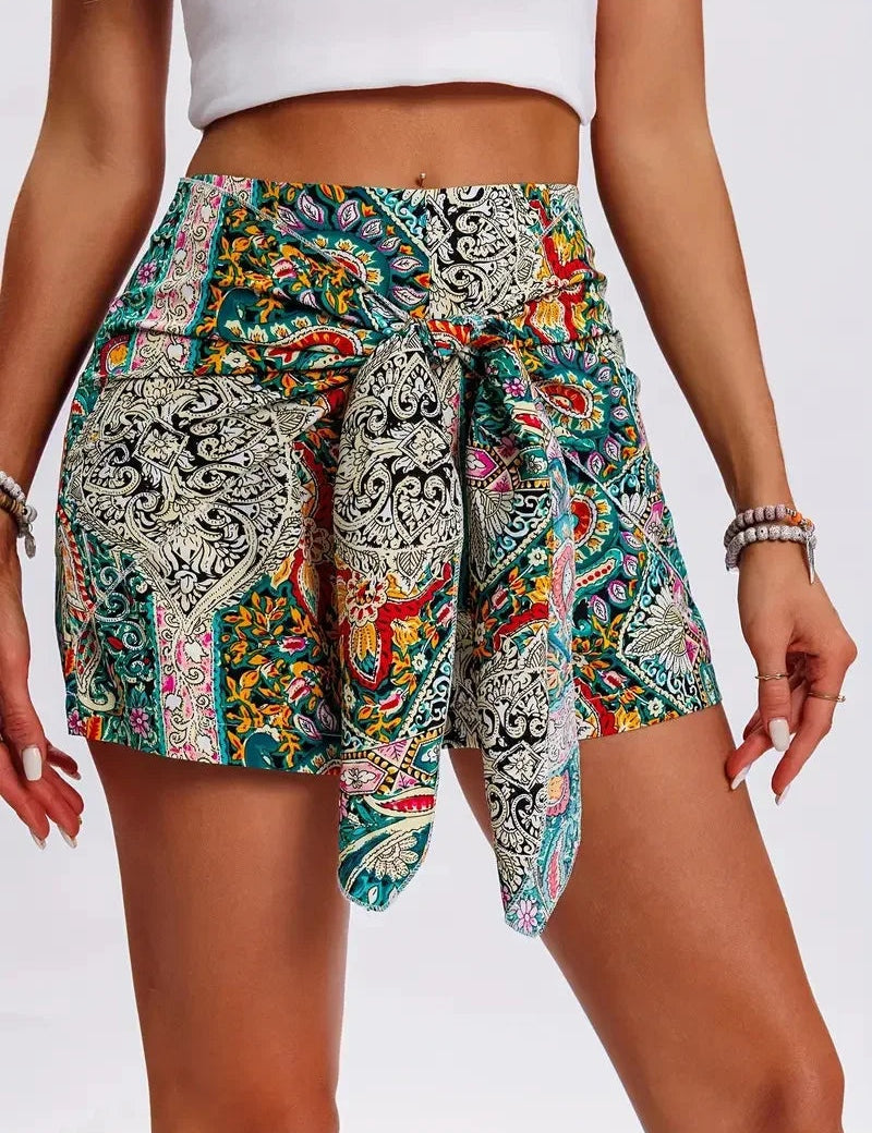 Bohopaisleystrikshort_Amelie00002.jpg