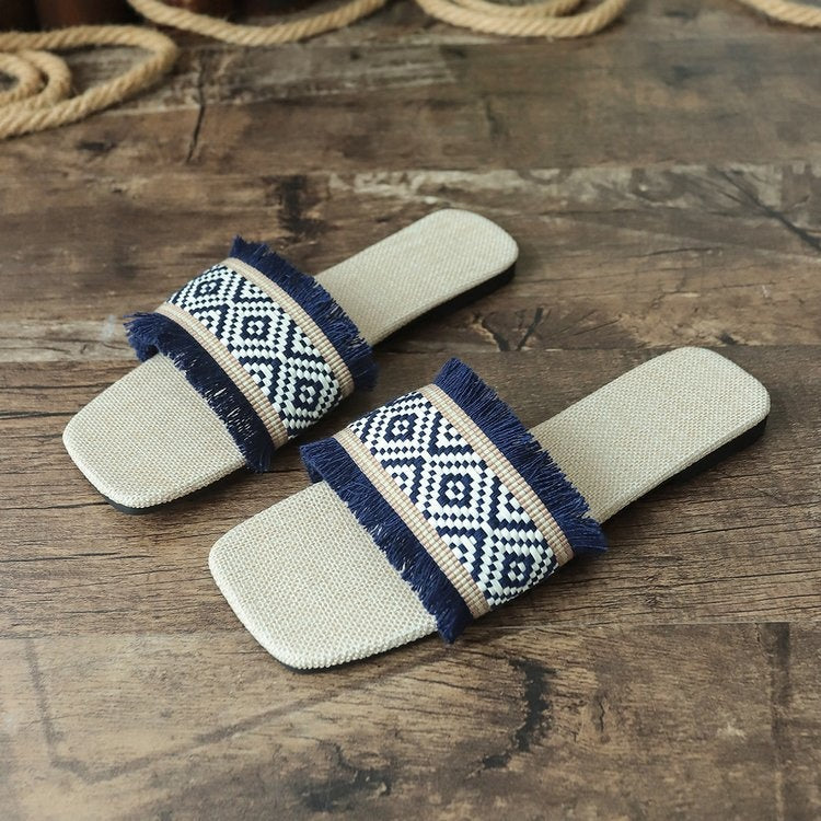 Boho slippers met geweven band en franjes – Azélie