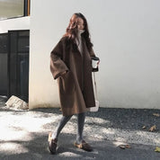 Comfortabele oversized dames trenchcoat van wolmix voor elk seizoen