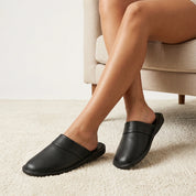 Comfortabele leren damespantoffels voor herfst en winter