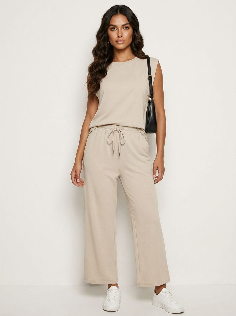 Stylish wide-leg trouser set - Ava