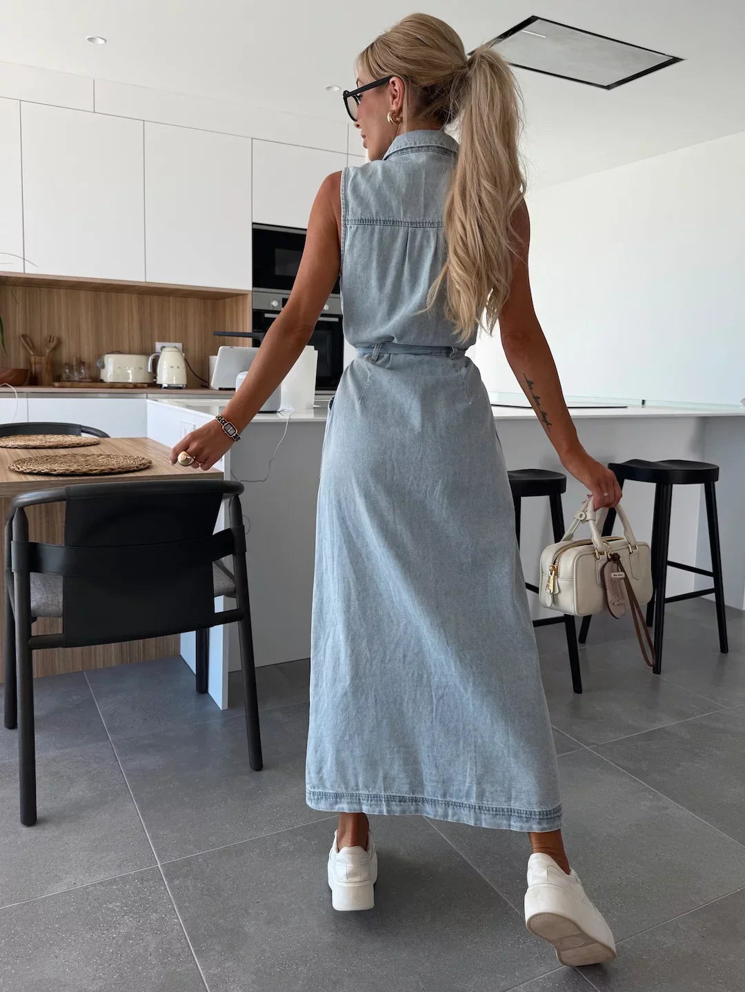 Denim midi dress with waist belt - Sienna