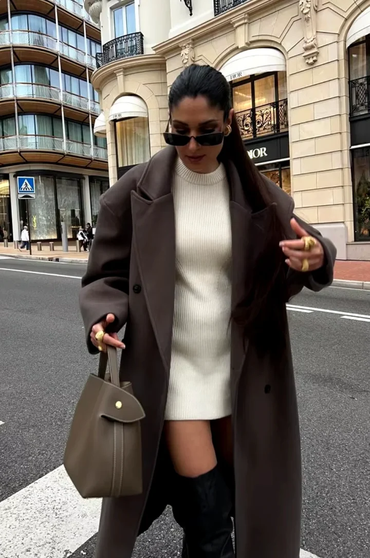 Dames Lange Jas – Oversized Model met Dubbele Knoopsluiting