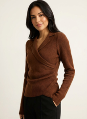 Dames overslag trui met elegante ribstructuur – Elara