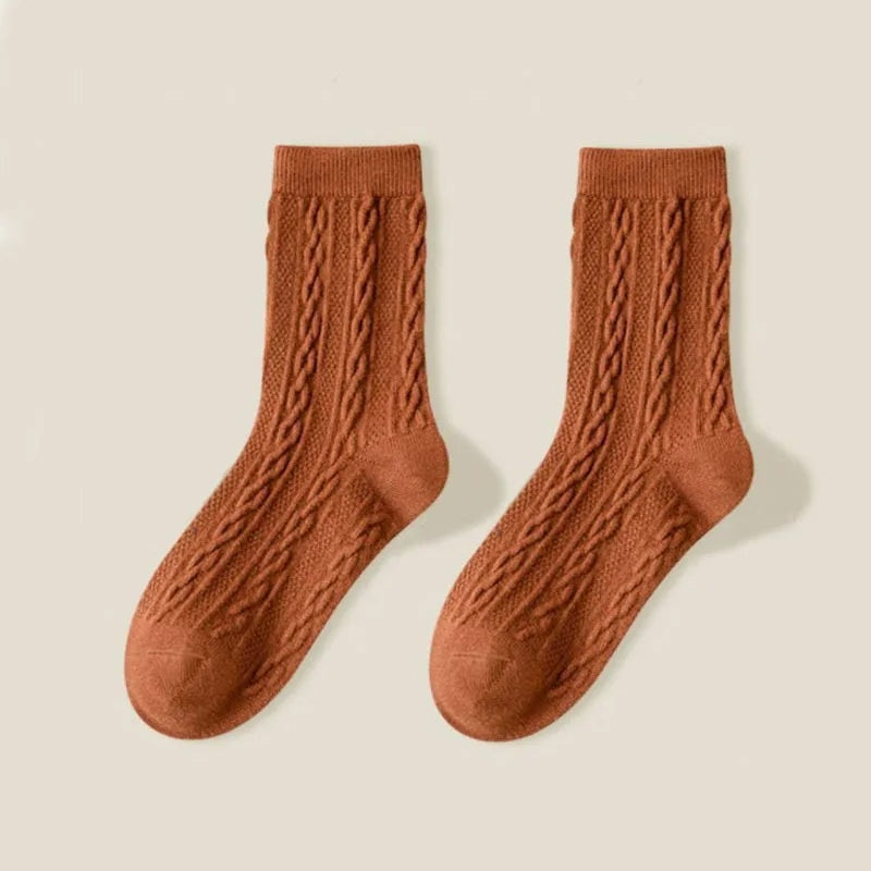 Dames sokken met kabelpatroon – Willow
