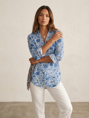 stijlvolle en comfortabele damesblouse met verfijnde print.