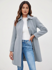 Elegante A-lijn damesmantel met knoopsluiting – Josephine