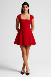 Elegante A-lijn mini jurk met vierkante hals - Juliette