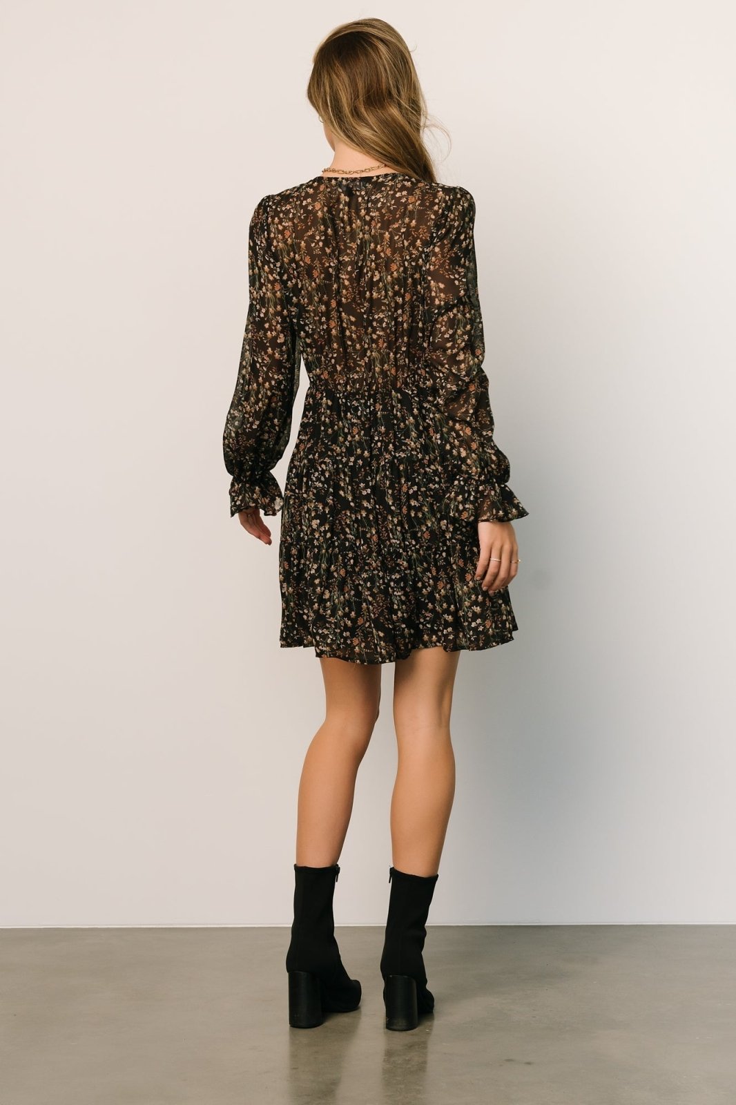 Elegante Bloemenprint Mini Jurk – Isabella