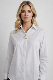 Elegante blouse met siergesp - Claire