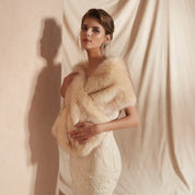 Elegante faux fur omslagsjaal - Aurora