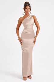 Elegante asymmetrische satijnen maxi jurk – Valentina