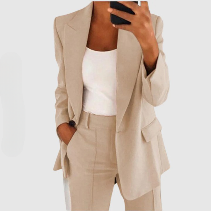 Elegante blazer & pantalon damespak met moderne pasvorm