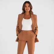 Elegante blazer & pantalon damespak met moderne pasvorm