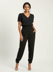 Elegante comfort set met V-hals – Elara