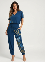 Elegante comfort set met V-hals – Elara
