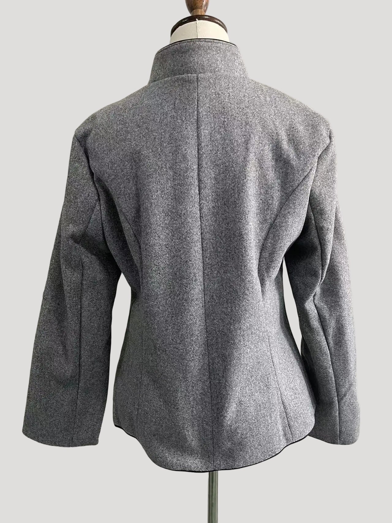 Elegante damesblazer met structuurstof en luxe knopen