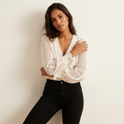 Elegante dames blouse met kant en V-hals – Elvira