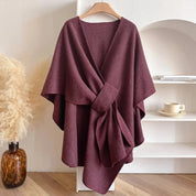 Elegante dames cape met strikceintuur – Isolde