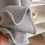 Elegante dames cape met strikceintuur – Isolde