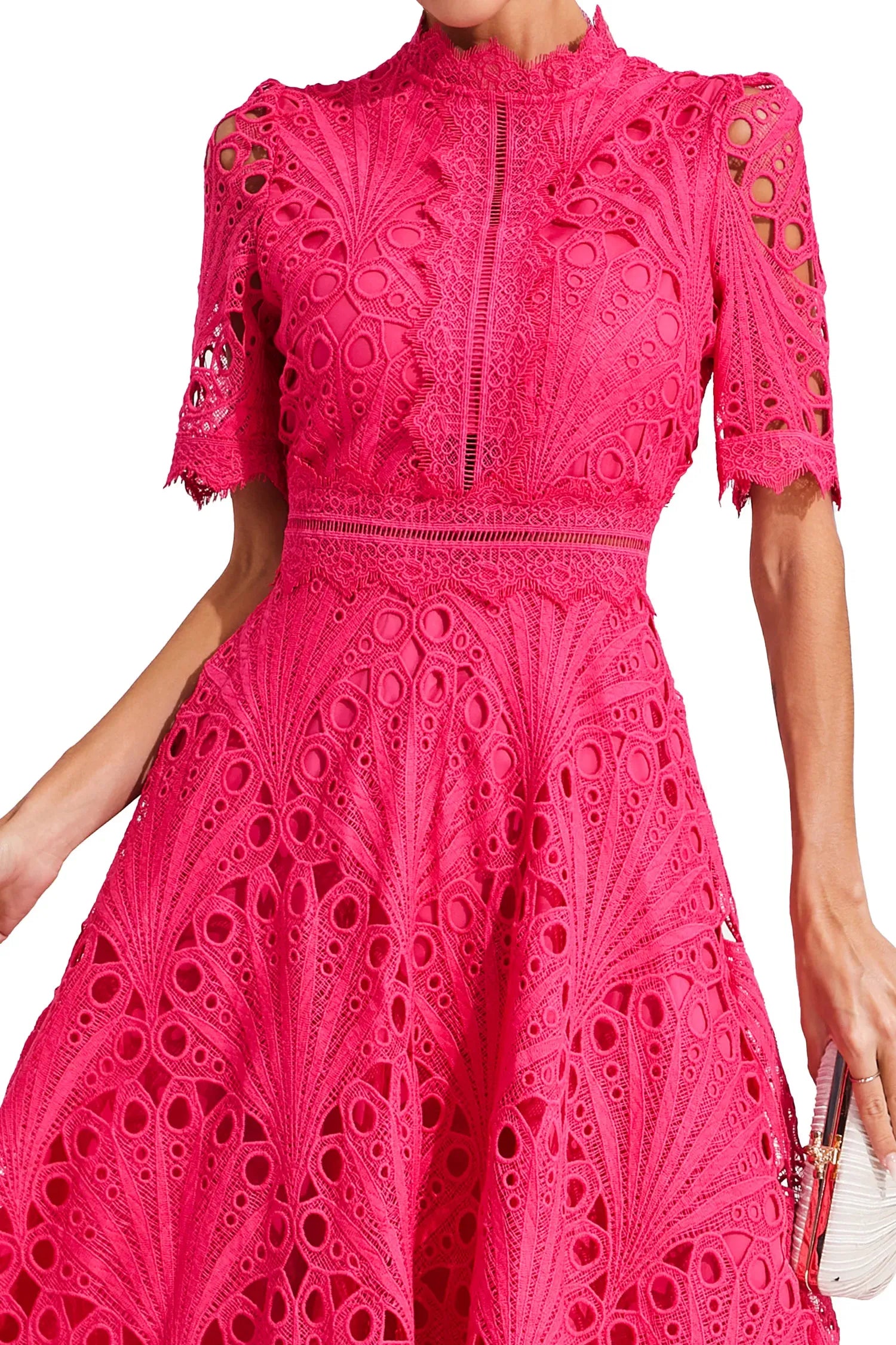 Elegante kanten midi jurk met verfijnde details