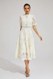 Elegante kanten midi jurk met verfijnde details