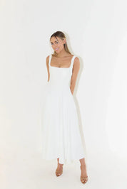 Elegante midi damesjurk met vierkante halslijn