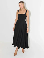 Elegante midi damesjurk met vierkante halslijn