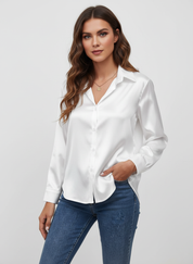 Elegante satijnen damesblouse met lange mouwen