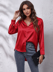 Elegante satijnen damesblouse met lange mouwen