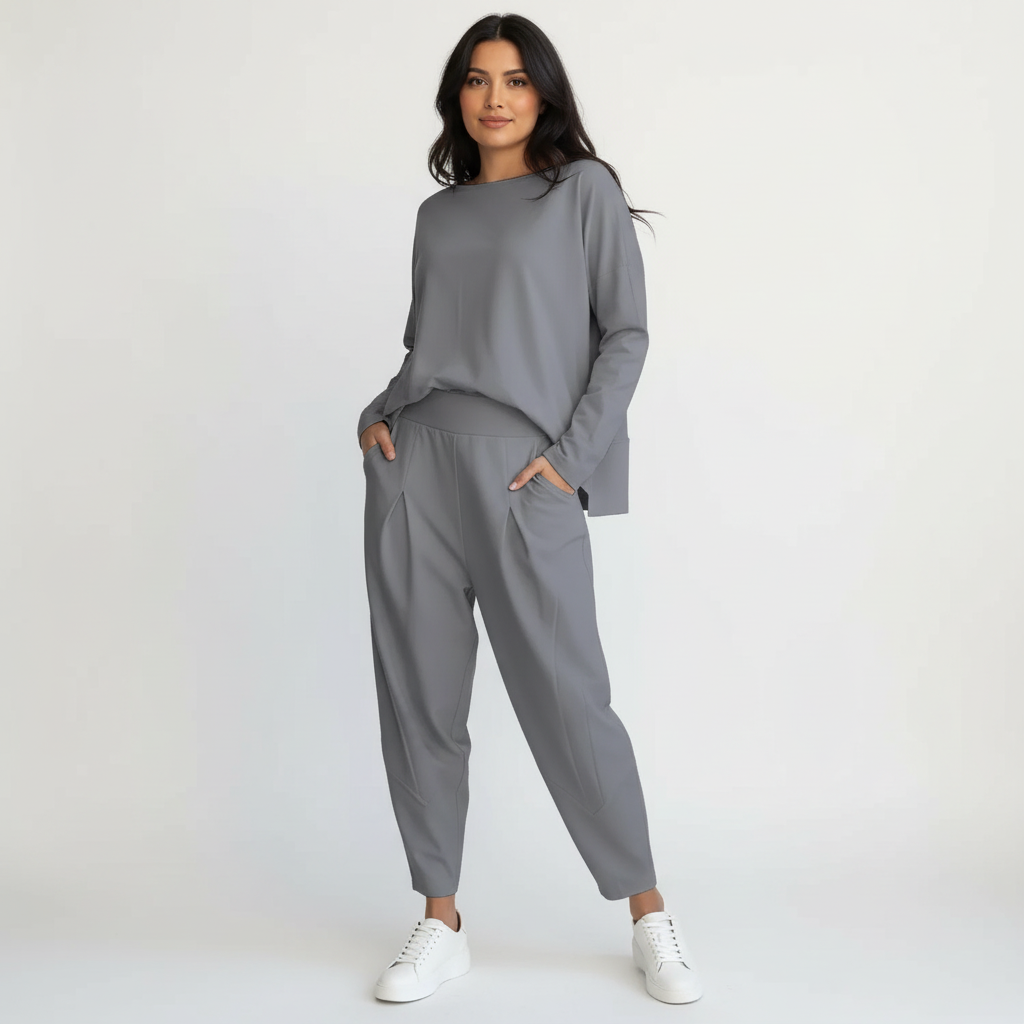 Elegant two-piece lounge set with long sleeves – Mirella