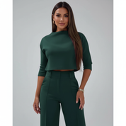 Elegante tweedelige set met cropped top en wijde broek