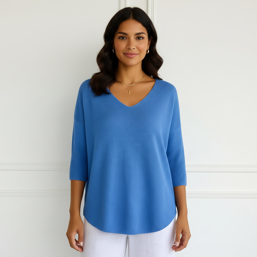Fine-knit women’s sweater with V-neck – Esther