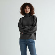 Gebreide damestrui met hoge kraag en contrasterende lijnen