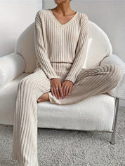 Geribde lounge set dames met V-hals – Elara