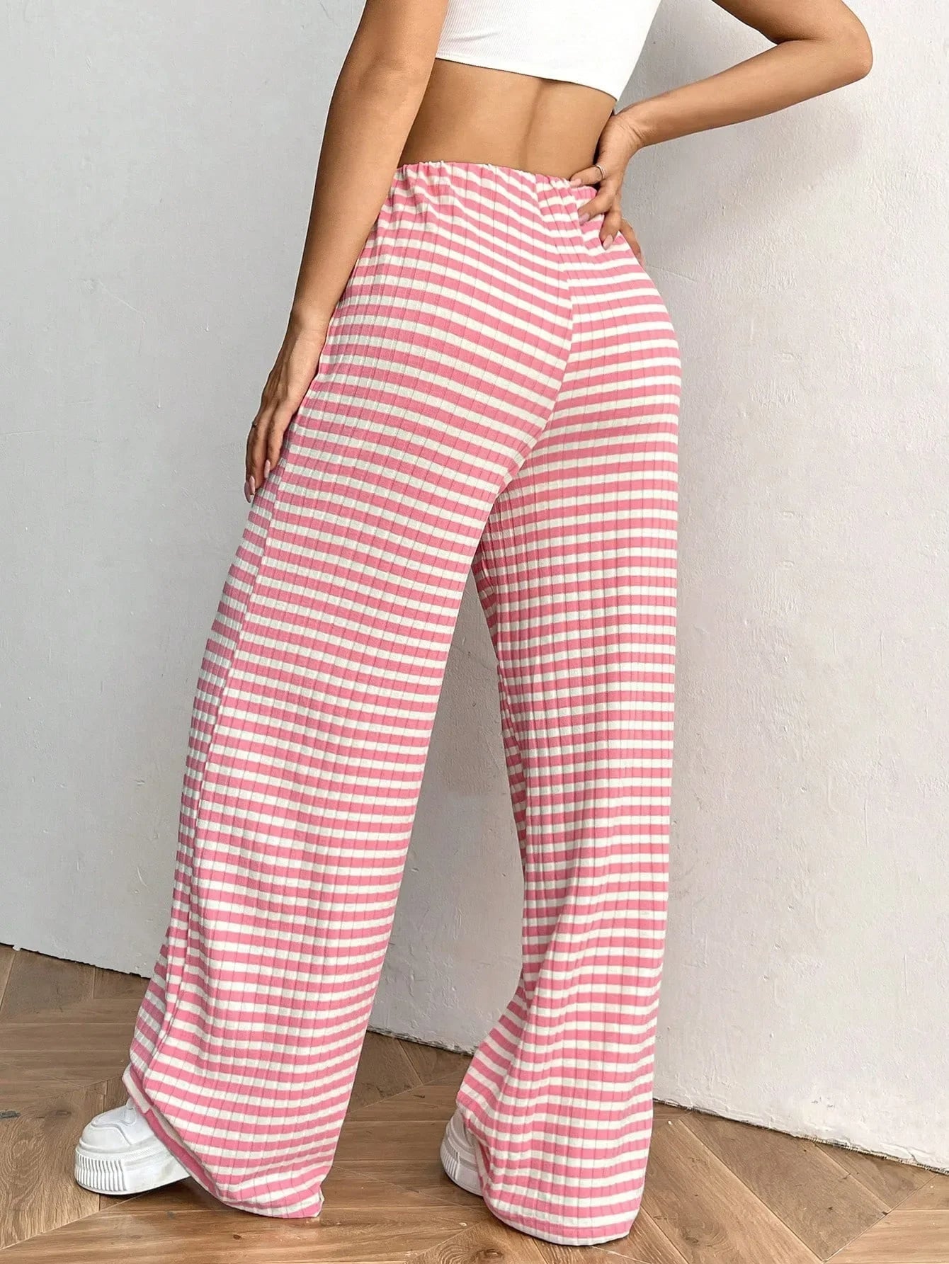Gestreepte dames lounge broek met wijde pijpen – Mila