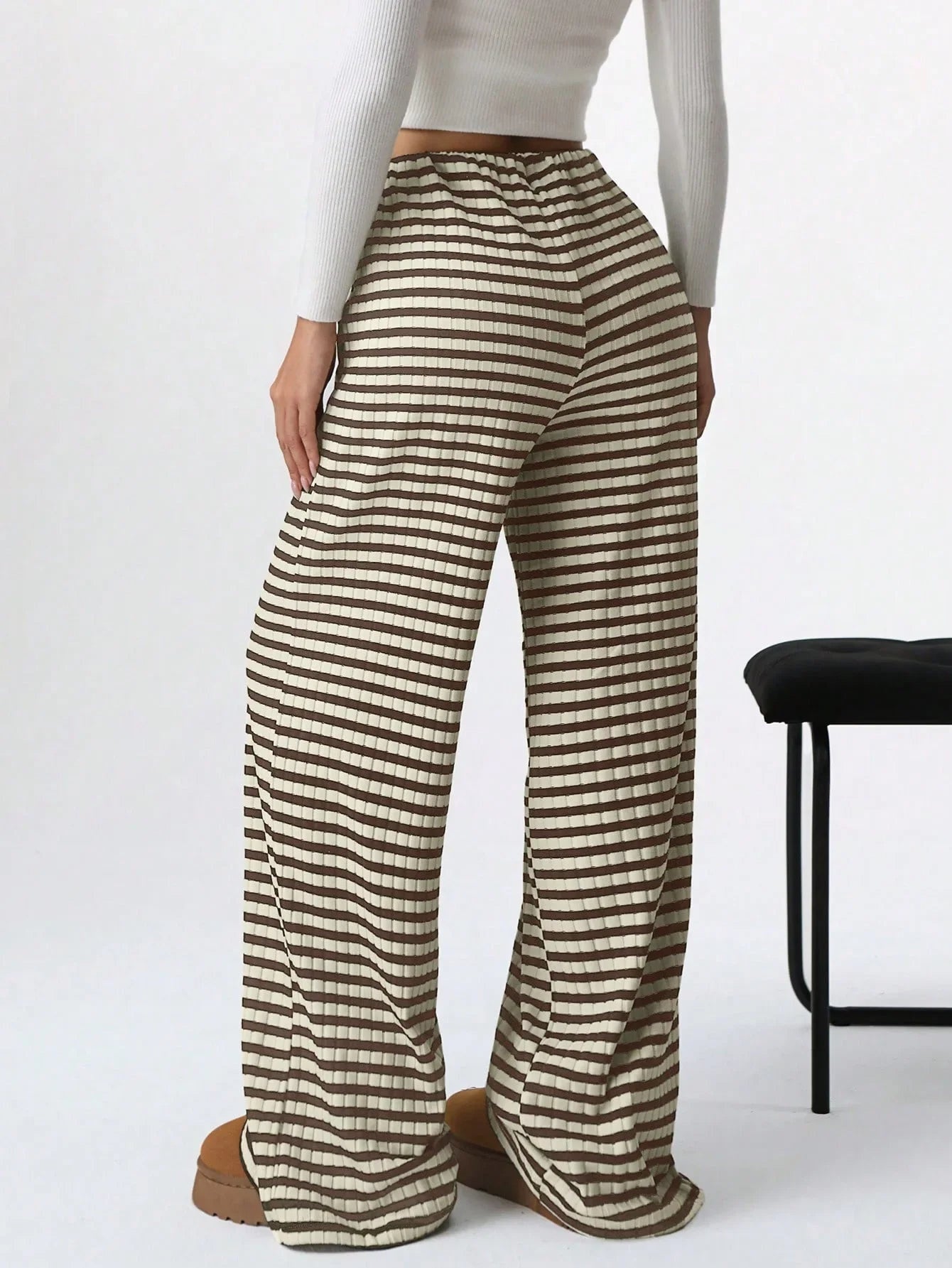 Gestreepte dames lounge broek met wijde pijpen – Mila