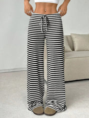 Gestreepte dames lounge broek met wijde pijpen – Mila