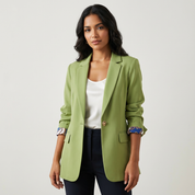 Getailleerde damesblazer met klassieke revers