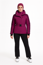 Getailleerde dames ski jas met ceintuur en capuchon