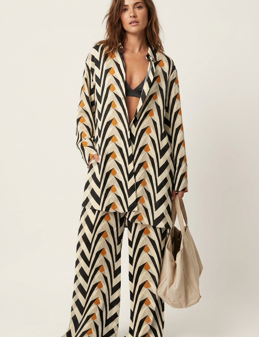 Graphic women's set with blouse and trousers – Maribel