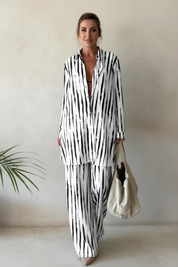 Grafische dames set met blouse en broek – Maribel