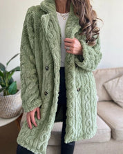 Kabelgebreide teddy mantel dames – Madeleine