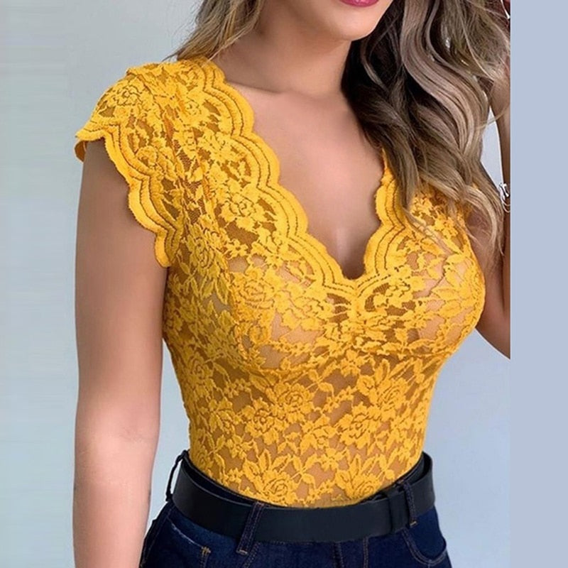 Lace women’s V-neck top – Kyara