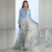 Lange maxi jurk met V-hals en zachte bloemenprint