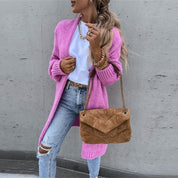 Lang gebreid damesvest voor het tussenseizoen – Noëlle