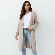 Lang gebreid damesvest voor het tussenseizoen – Noëlle